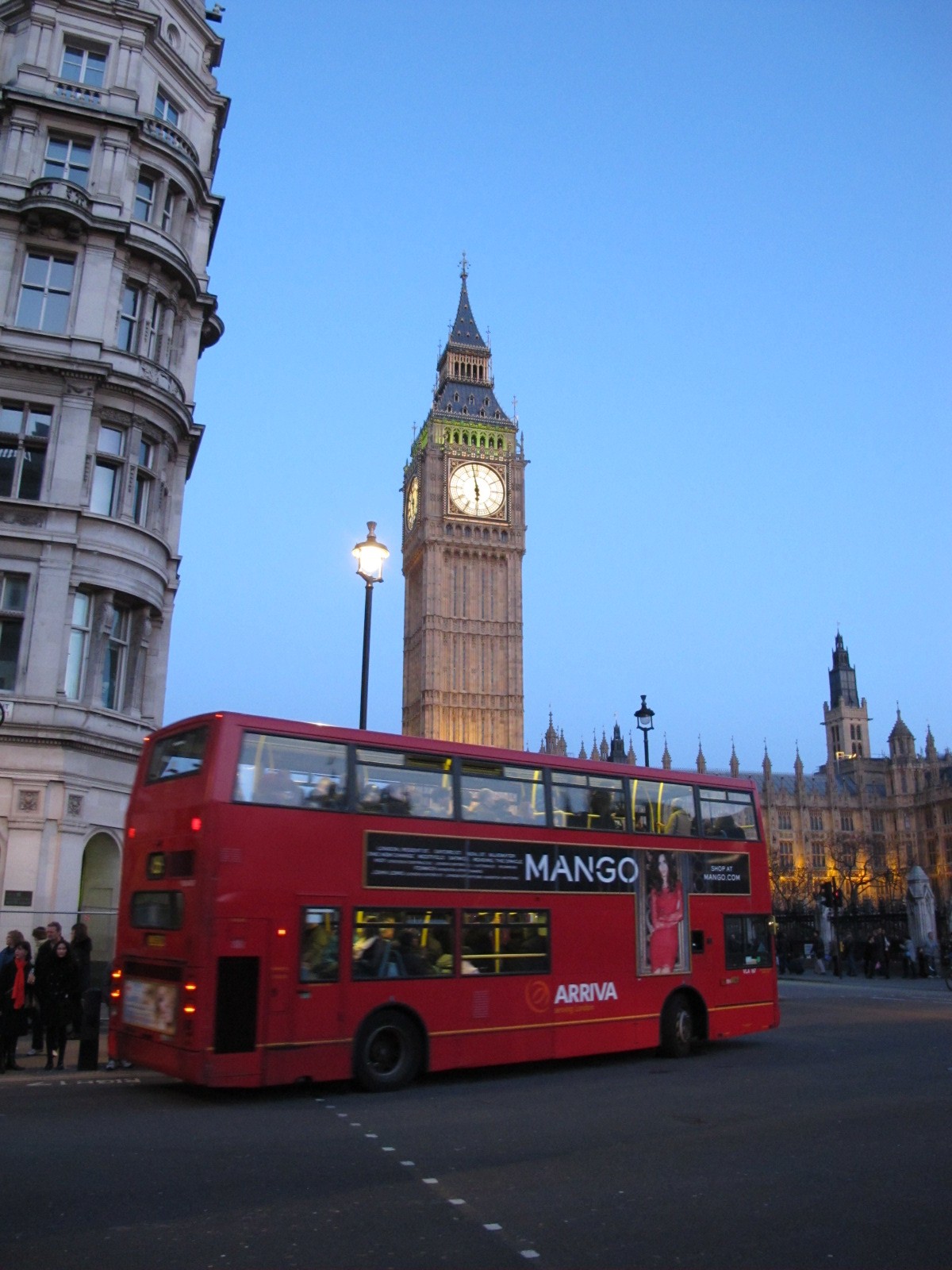 London-2012-big-ben-and-bus-night